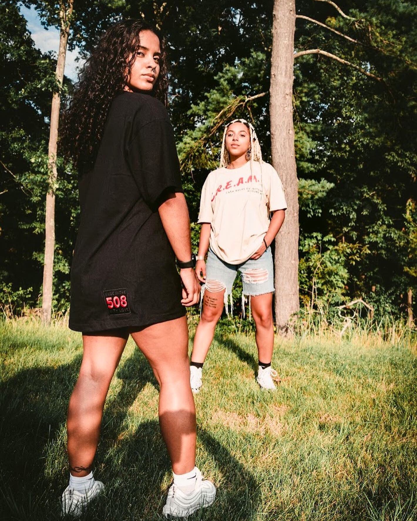 Cream ® Tee (Black)